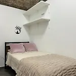 Barcelona's Gem منزل للإقامة